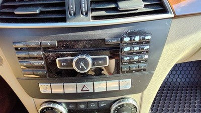 2013 Mercedes C300 Stock Radio Oem Factory Stereo Cd Player 2049003411