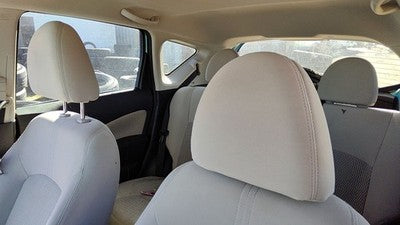 2015-2019 Nissan Versa Note Pair Of Front Headrests Oem Left Right Set Seat