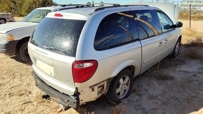 2004-2007 Dodge Caravan Passenger Right Front Power Window Regulator With Motor