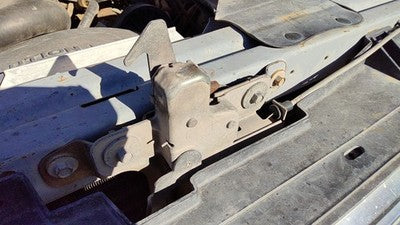 1987-1991 Ford F150 Hood Latch Assembly With Bracket Oem