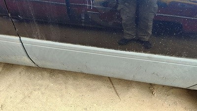1998-2003 Toyota Sienna Passenger Right Front Moulding From Door Oem Trim Strip