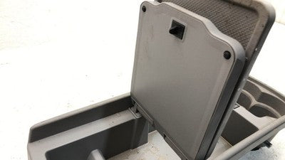 2008-13 2008-13 Toyota Highlander Rear Console Cup Holder 58881-0E020 Insert