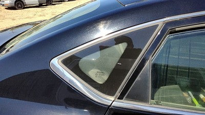 2013-2019 Nissan Sentra Passenger Right Rear Quarter Glass Back Side Window Oem