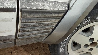 1992 Jeep Cherokee Passenger Right Moulding From Fender Oem Trim Strip