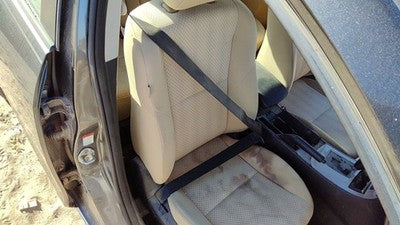 2010 2011 Mazda 3 Passenger Right Front Seat Belt Retractor Oem Shoulder