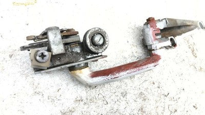 1971 1971-1996 Chevy Van G20 Sliding Door Arm Assembly Rear Hardware Oem