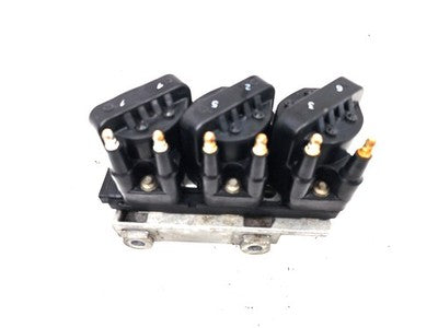 2000-2005 Chevy Impala Ignition Coil Assembly Oem 3.8L 10472401