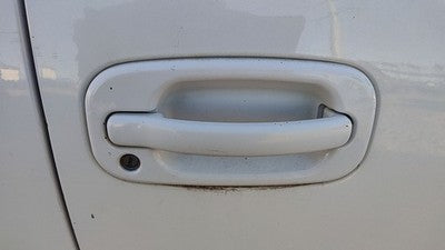 00-06 Chevy Suburban Passenger Right Front Outside Door Handle 50U Summit White
