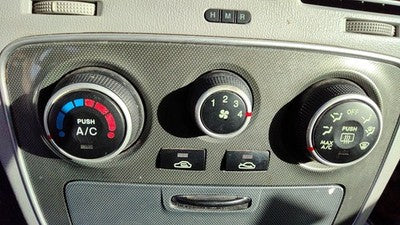 2006-2008 Hyundai Sonata Temperature Control Module In Dash Heater Ac Head Unit