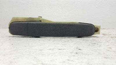 2005 Chevy Equinox Passenger Door Handle Exterior Door Front 20795369