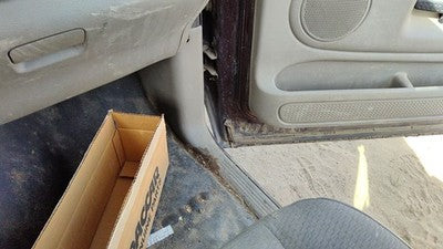 2005 Dodge Ram 2500 Passenger Right Lower Kick Trim Panel Oem Taupe L5