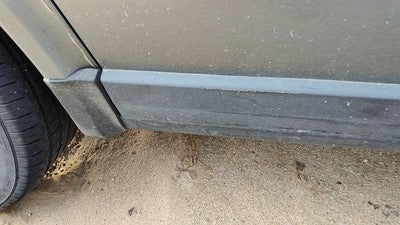 98-05 Vw Passat Passenger Right Rear Lower Moulding From Door Back Trim Strip
