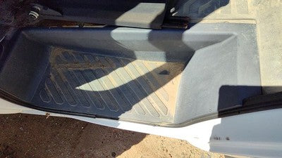 06 Dodge Sprinter Van 3500 Passenger Right Front Lower Sill Step Kick Trim Panel