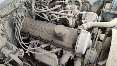 1991 Volvo 740 Valve Cover Oem 2.3L