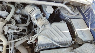 05-09 Tucson Complete Air Intake Cleaner Filter Box Housing With Tube 2.7L