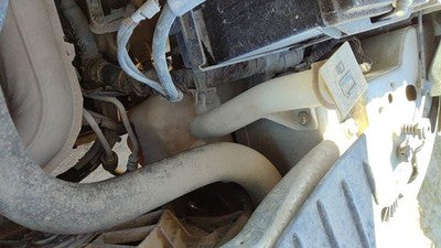 2004-2007 Dodge Caravan Coolant Reservoir Radiator Overflow Tank Bottle Oem