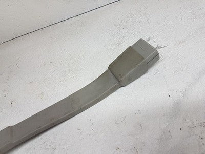 94 Chevy Suburban Driver Left Front Seat Belt Buckle Female End Gray With Sensor