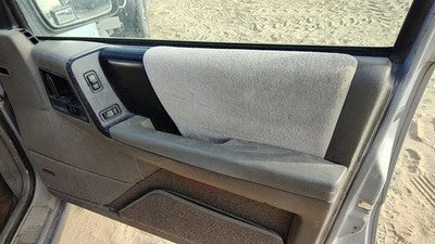 94 Jeep Grand Cherokee Passenger Right Front Door Trim Panel With Switches Gray