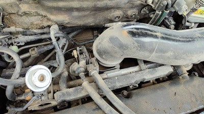 2000-03 Focus Station Wagon Throttle Body Valve Complete With Sensors 2.0L Dohc