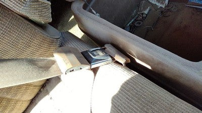1988 Ford F150 Passenger Right Front Seat Belt Buckle Receiver Oem Tan