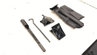 2005-2009 Landrover Lr3 Jack Tool Kit Oem Kbk500160