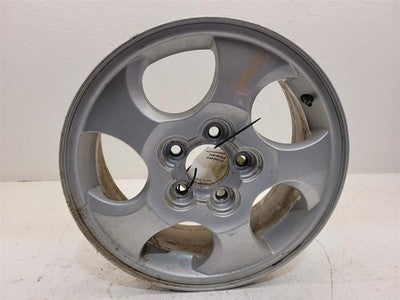 2004 Saturn Vue Oem Wheel 16X6-1/2 Aluminum 5 Hole Silver Opt Py0 Rim 21991028