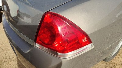 2006-2016 Chevy Impala Passenger Right Tail Light Brake Lamp Oem Rear 25971598
