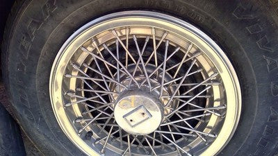 1984-1985 Olds 88 15" Wheel Cover Oem Wire Type Hub Cap Factory Spoke Design