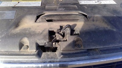 2000 2001 2002 Chevy Tahoe Hood Latch Assembly With Bracket Oem