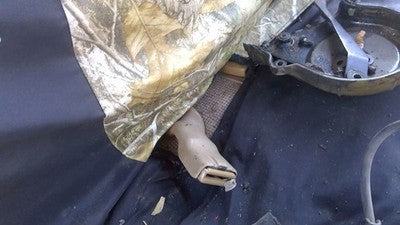 1986 Isuzu Pup Pickup Passenger Right Front Seat Belt Buckle Receiver Oem Brown