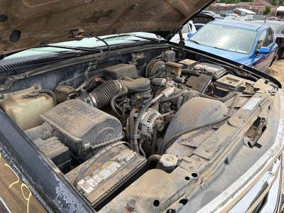 1996-1999 Chevy Silverado 1500 Timing Cover Oem 5.7L 93800970