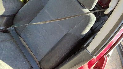 03-04 Mitsubishi Outlander Driver Left Front Seat Belt Retractor Shoulder Black