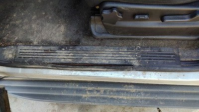 2010 Chevy Tahoe Driver Left Lower Kick Trim Panel Oem Black