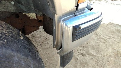 92-99 Chevy Suburban Passenger Right Moulding From Fender Trim Strip Pewter 11L
