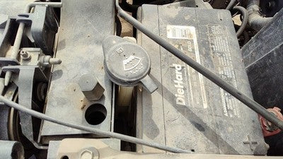 1999-2007 Silverado 1500 Windshield Washer Fluid Reservoir With Pump Wiper Tank