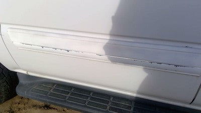 2005 Chevy Suburban Passenger Right Rear Moulding From Door Back Trim White 50U