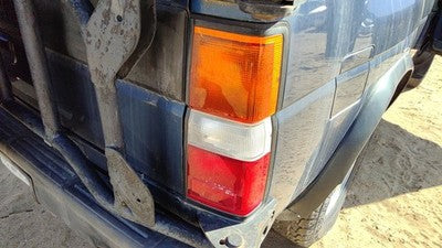 1987-1995 Nissan Pathfinder Passenger Right Tail Light Brake Lamp Oem Rear