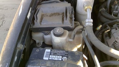 1995-2005 Chevy S10 Blazer Coolant Reservoir Radiator Overflow Tank Bottle Oem