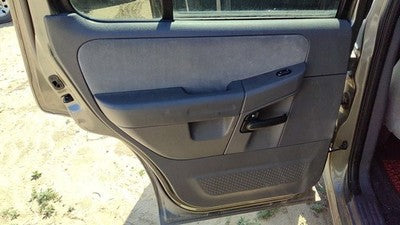 2005 Explorer Driver Left Rear Inside Door Trim Panel With Switches Back Gray Tt