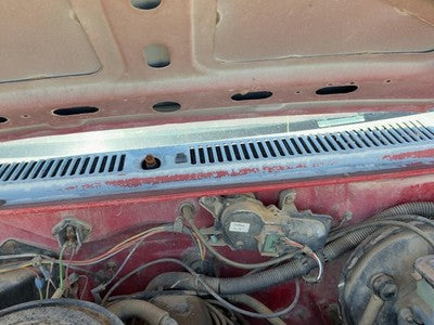 1990 Chevy S10 Pickup Windshield Wiper Cowl Vent Trim Panel Oem Cover