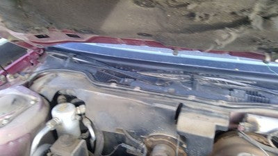 1990 Olds Eighty Eight Windshield Wiper Cowl Vent Trim Panel Oem Grille