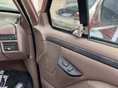 1997-1998 Ford F250 Passenger Right Front Door Trim Panel With Switches Brown Rk