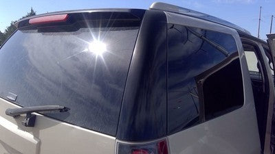 2007 Yukon Denali Passenger Right Rear Moulding On Quarter Panel Oem 15791314