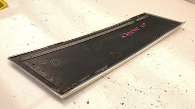 2008 Buick Enclave Driver Left Rear Moulding On Quarter Panel Oem 15839679