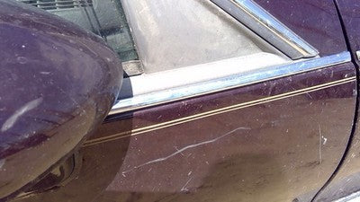 93 Cadillac Fleetwood Passenger Right Front Moulding From Door Trim Upper Chrome