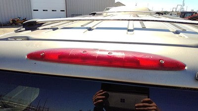 2001 Ford Expedition Third Brake Light Middle Lamp Oem