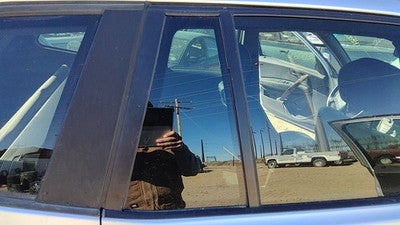 2004-2010 Bmw X3 Passenger Right Rear Vent Window Back Door Glass With Frame Oem