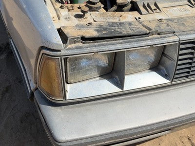 1986 Olds 88 Passenger Right Head Light Oem Front Lamp 22524010