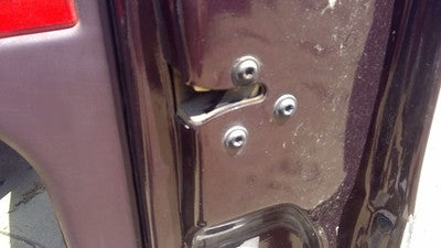 93 Cadillac Fleetwood Passenger Right Front Door Latch With Rods/Cables Assembly