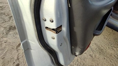 1997 Ford Taurus Driver Left Front Door Latch With Rods/Cables Oem